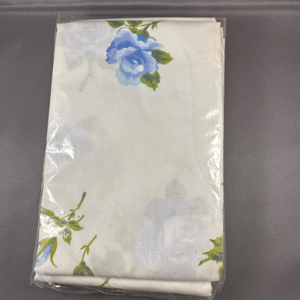 Vintage Bibb Kennesaw‎ Textiles Blue Rose Floral Pillow Cases and Sheets New